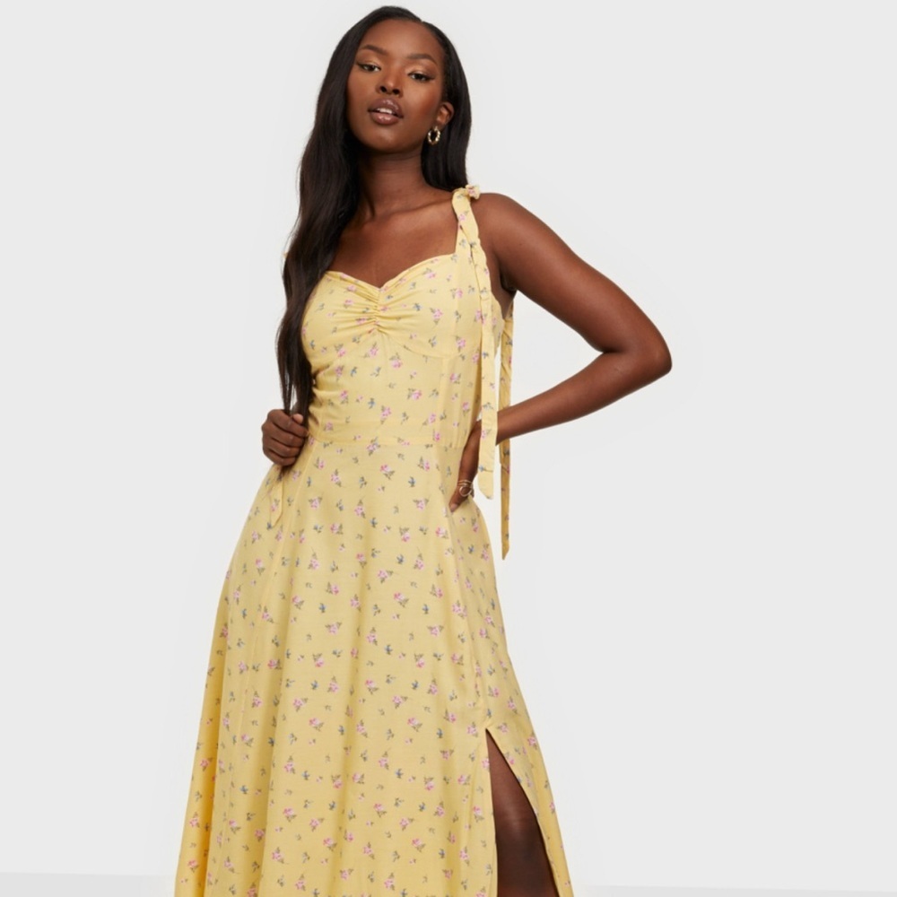 Floral BARDOT MIDI Dress ✨💐